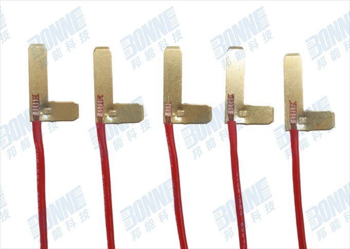 1mm²铜线和0.8mm厚度黄铜片